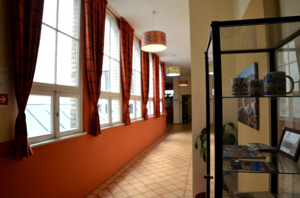 The One Hostel Wrocław Buitenkant foto